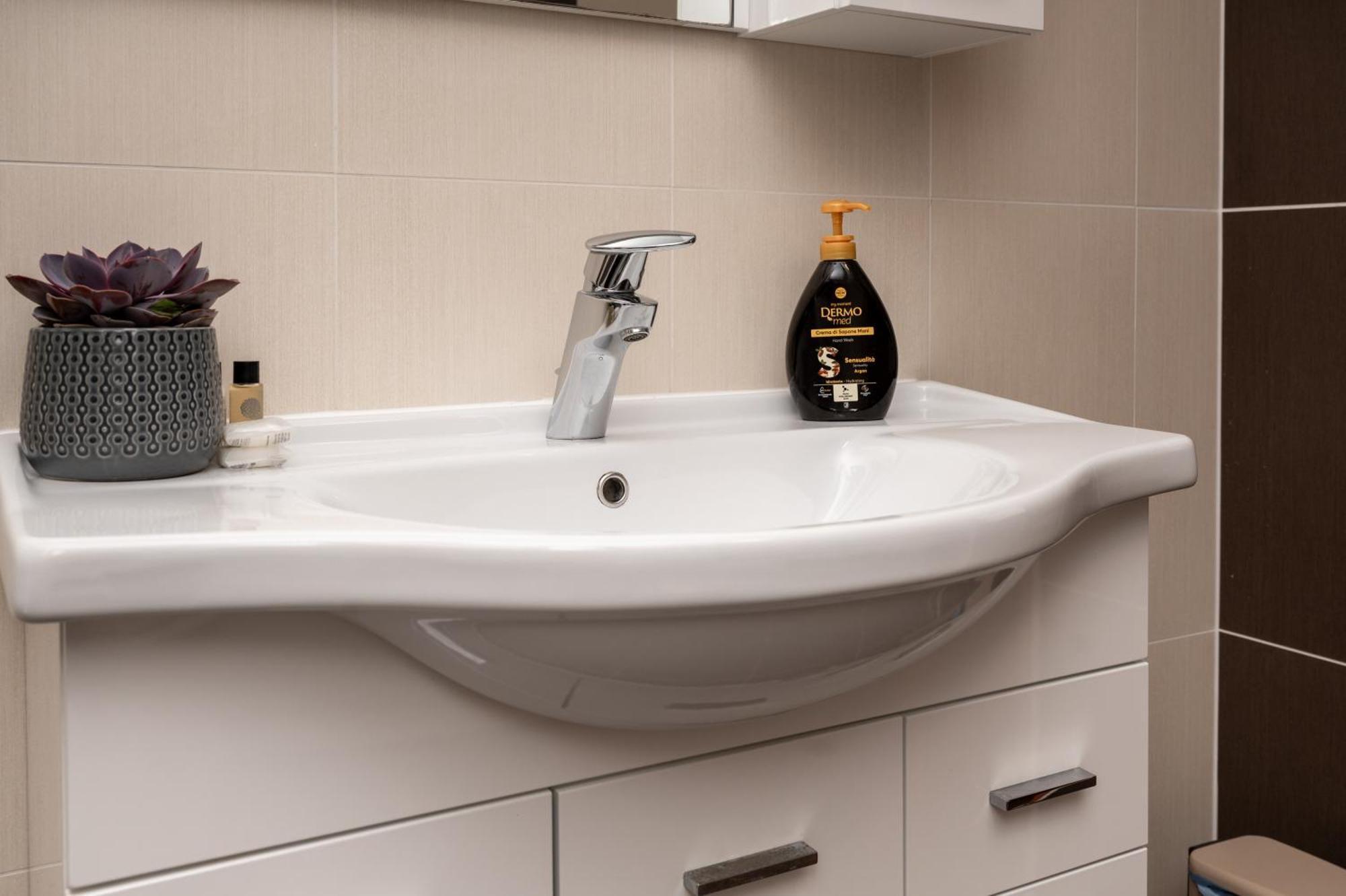 Apartman Zdravka Makarska Kültér fotó